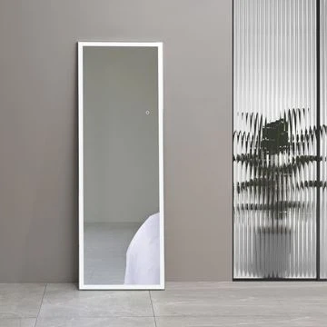 LED oblačno ogledalo